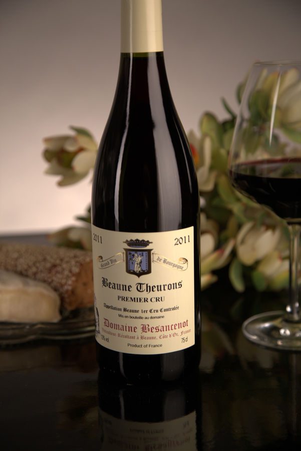 French Red Burgundy Wine, Domaine Besancenot 2011 Beaune Premier Cru Theurons