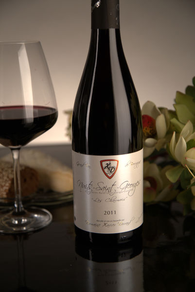 French Red Burgundy Wine, Domaine Xavier Durand 2011 Nuits-Saint-Georges Les Charmois