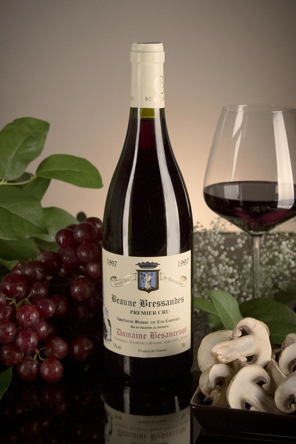 French Red Burgundy Wine, Domaine Besancenot 1997 Beaune Premier Cru Bressandes