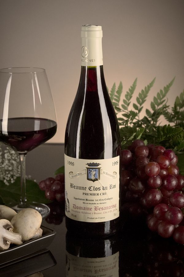 French Red Burgundy Wine, Domaine Besancenot 1998 Beaune Premier Cru Clos du Roi